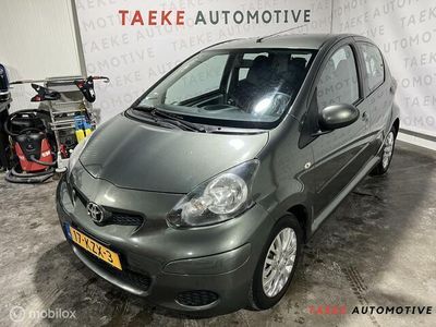 tweedehands Toyota Aygo 1.0-12V Aspiration Green Airco/2e EIG