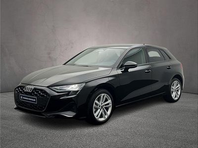 Briljantzwart Nieuw 2026 Audi A3 Sportback e-tron Proline Hatchback | € 47.422 (Eerlijke prijs)