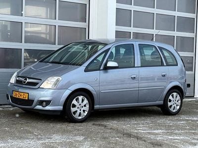 Grijs (metallic) Gebruikt 2008 Opel Meriva MPV | € 1.945 (Eerlijke prijs)