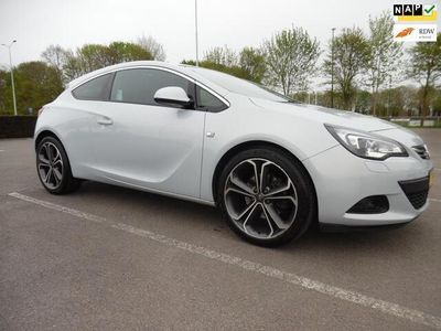 Opel Astra GTC