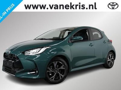 Groen Nieuw 2025 Toyota Yaris Comfort Hatchback | € 31.530 (Eerlijke prijs)