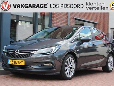 Grijs Gebruikt 2016 Opel Astra Business Hatchback | € 6.990 (Iets duurder)