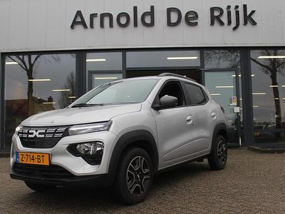 Occasion Dacia Spring Expression 33 kW (45 PK) 2024 Grijs Hatchback