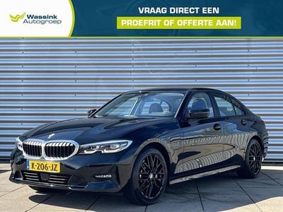 BMW 330e