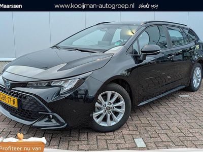 Zwart Gebruikt 2024 Toyota Corolla Hybrid Active Stationwagen | € 27.749
