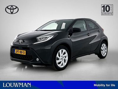 Zwart Occasion 2023 Toyota Aygo X SUV | € 16.945 (Goede deal)
