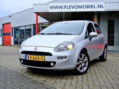 Grijs Gebruikt 2016 Fiat Punto Evo Lounge Hatchback | € 7.950 (Iets duurder)