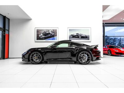 tweedehands Porsche 911 (992) Turbo Coupé ~Munsterhuis Sportscars~