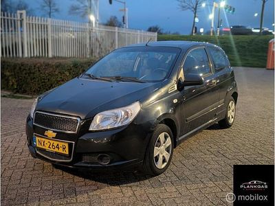 Zwart Gebruikt 2010 Chevrolet Aveo LS Hatchback | € 1.850 (Eerlijke prijs)