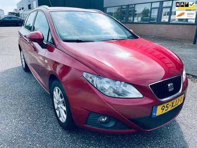 Rood Occasion 2011 Seat Ibiza ST Style Stationwagen | € 3.990 (Eerlijke prijs)