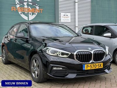 Occasion BMW 118 Executive 136 PK (100 kW) 2022 Zwart Hatchback