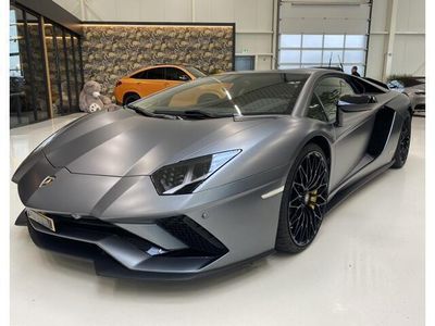 Lamborghini Aventador