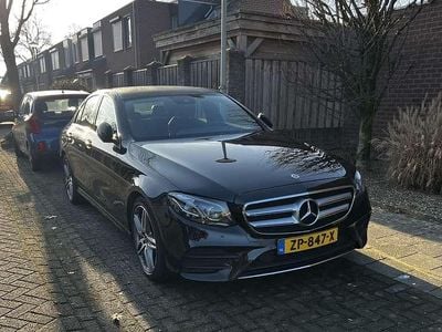 Zwart Occasion 2019 Mercedes E200 AMG Sedan | € 24.900 (Super prijs)