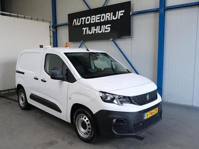 Occasion 2019 Peugeot Partner Premium MPV | € 10.950 (Super prijs)