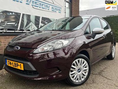 Paars Occasion 2010 Ford Fiesta Limited Hatchback | € 4.995 (Eerlijke prijs)