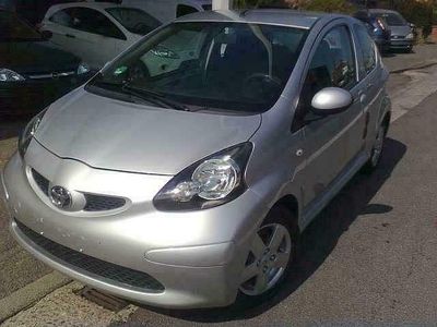 Occasion Toyota Aygo 54 PK (39 kW) 2007 Zilver Hatchback
