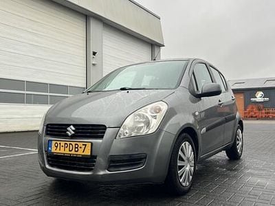 Grijs Gebruikt 2011 Suzuki Splash Hatchback | € 3.750 (Eerlijke prijs)
