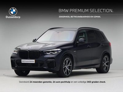 Zwart Occasion 2023 BMW X5 Executive SUV | € 73.950 (Duur)
