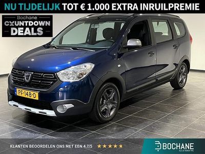 Blauw Gebruikt 2017 Dacia Lodgy Stepway MPV | € 9.945 (Eerlijke prijs)