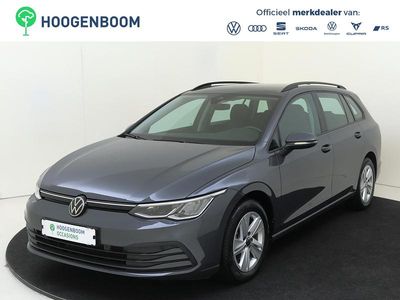 Grijs Occasion 2023 VW Golf VIII Life Stationwagen | € 26.250 (Goede deal)