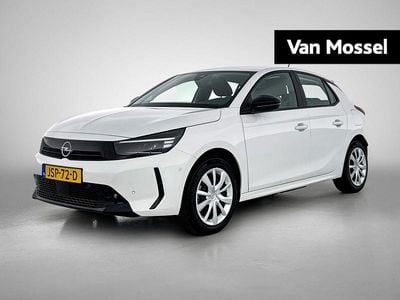 Wit Nieuw 2025 Opel Corsa-e Business Edition Hatchback | € 29.798 (Goede deal)