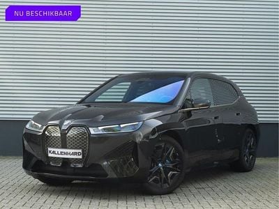 Grijs Occasion 2023 BMW iX Comfort Edition SUV | € 51.875 (Eerlijke prijs)