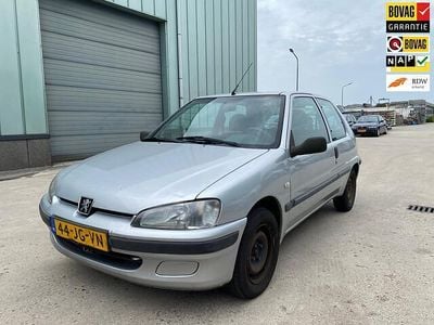 Peugeot 106