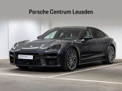 Grijs, metallic lak Gebruikt 2024 Porsche Panamera 4 Sedan | € 134.900
