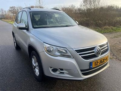 Grijs Gebruikt 2009 VW Tiguan Comfortline SUV | € 3.950