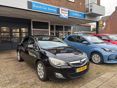 Zwart Occasion 2010 Opel Astra Sport Hatchback | € 4.950 (Eerlijke prijs)