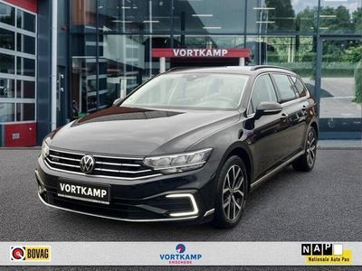 tweedehands VW Passat Variant 1.4 TSI DSG GTE CAMERA/STOELVERW/NAVI/CARPLAY