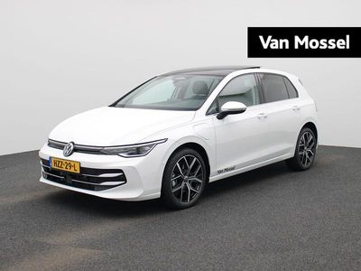 Wit Gebruikt 2025 VW Golf VIII Edition Hatchback | € 43.900