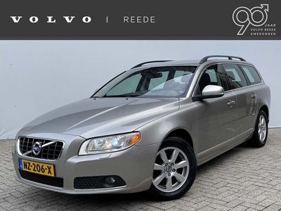 Bruin Occasion 2010 Volvo V70 Momentum Stationwagen | € 15.850