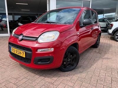 Rood Gebruikt 2012 Fiat Panda Pop Hatchback | € 6.950 (Eerlijke prijs)