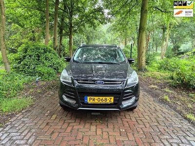 Zwart Gebruikt 2014 Ford Kuga Titanium SUV | € 12.895 (Iets duurder)
