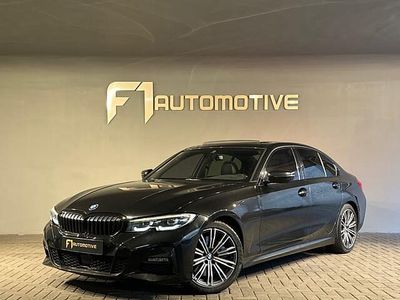 Zwart (metallic) Occasion 2020 BMW 318 Executive Sedan | € 28.990 (Iets duurder)