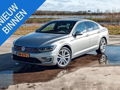 tweedehands VW Passat 1.4 TSI GTE Highline | ADVANCE- EXECUTIVE PLUS- & ASSISTANCE PAKKET | ERGO COMFORT LEDER