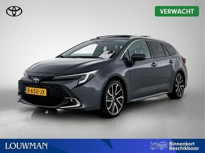 Grijs Occasion 2023 Toyota Corolla Hybrid Executive Stationwagen | € 33.950 (Eerlijke prijs)