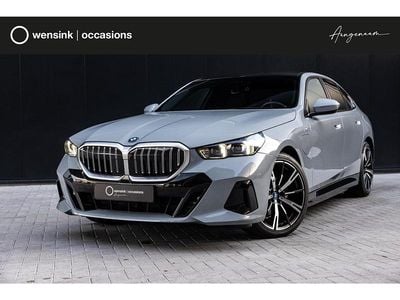 Grijs Occasion 2024 BMW 530 Comfort Edition Sedan | € 62.835
