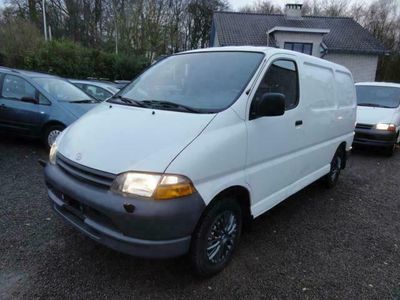 Wit Gebruikt 1997 Toyota HiAce Van | € 3.450