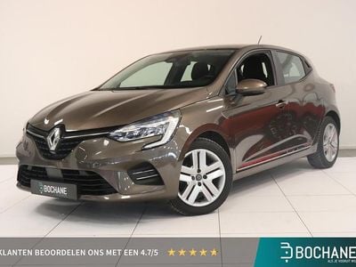 Bruin Occasion 2020 Renault Clio V Zen Hatchback | € 12.495 (Eerlijke prijs)