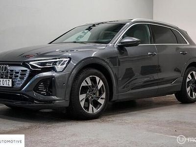 Grijs Gebruikt 2023 Audi Q8 e-tron S-Line SUV | € 57.950 (Eerlijke prijs)