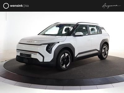 Wit Nieuw 2025 Kia EV3 Air SUV | € 33.400 (Goede deal)