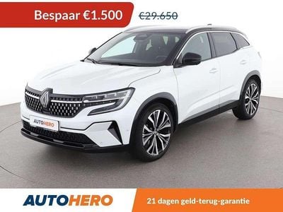 Wit Gebruikt 2023 Renault Austral Iconic SUV | € 28.349 (Eerlijke prijs)