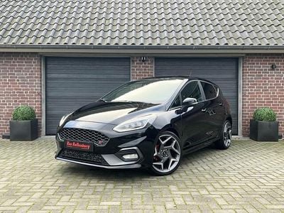 Zwart Gebruikt 2019 Ford Fiesta ST Hatchback | € 17.950 (Eerlijke prijs)