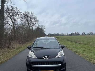 Occasion Peugeot 107 Filou 68 PK (50 kW) 2009 Hatchback