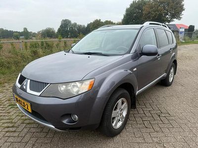 Grijs Gebruikt 2010 Mitsubishi Outlander Edition SUV | € 2.999 (Iets duurder)