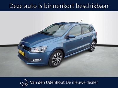 Blauw Occasion 2017 VW Polo Edition Hatchback | € 10.450 (Eerlijke prijs)
