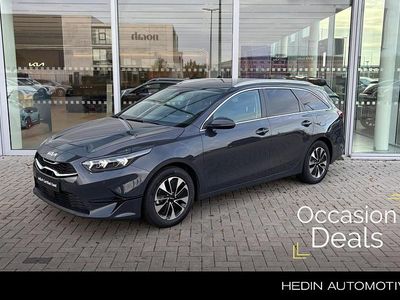 Grijs Occasion 2024 Kia Ceed Turbo Hatchback | € 24.945 (Eerlijke prijs)