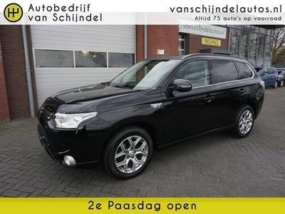 tweedehands Mitsubishi Outlander 2.0 PHEV 4WD INSTYLE ORIGINEEL NEDERLANDS DEALER O